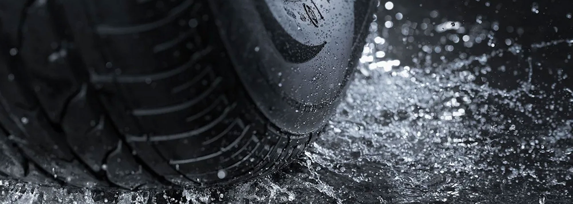 banner Os melhores pneus para a chuva